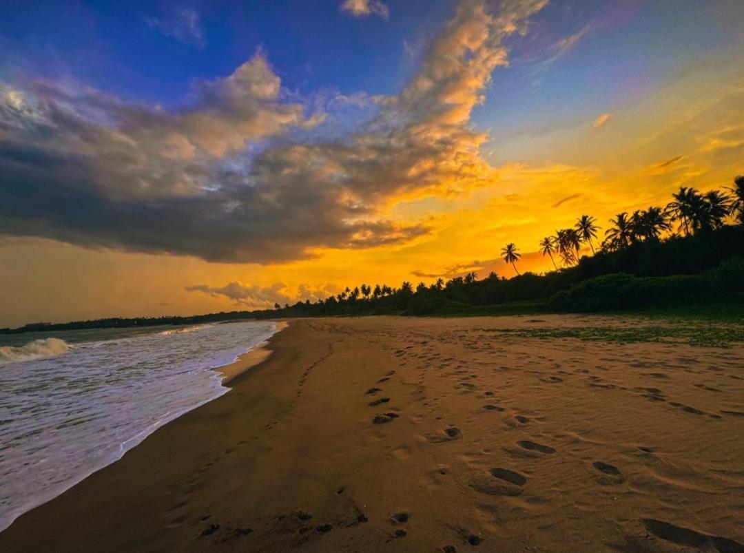 Turtle Island Cabana Tangalle Exterior photo