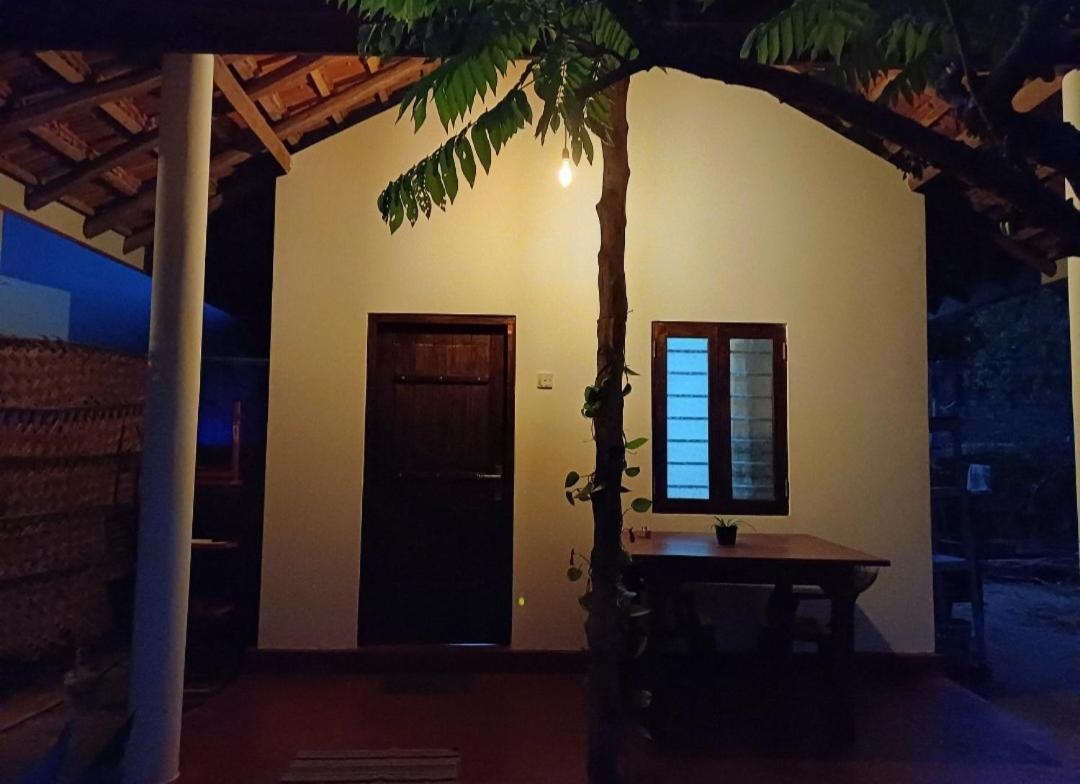 Turtle Island Cabana Tangalle Exterior photo
